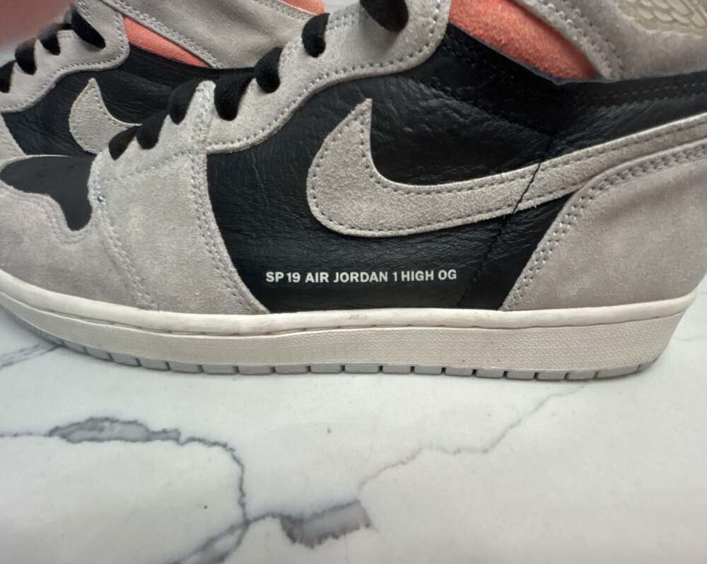 Nike Air Jordan 1 High OG Neutral Grey Hyper Crimson Size 13 - Picture 7 of 10